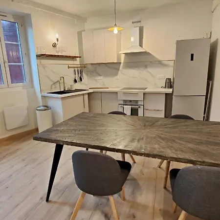 Dans Maison Basque Avec Jardin Apartment Bayonne