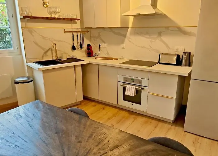 Dans Maison Basque Avec Jardin Appartement