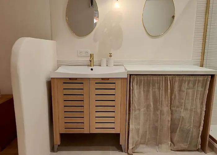 Appartement Dans Maison Basque Avec Jardin